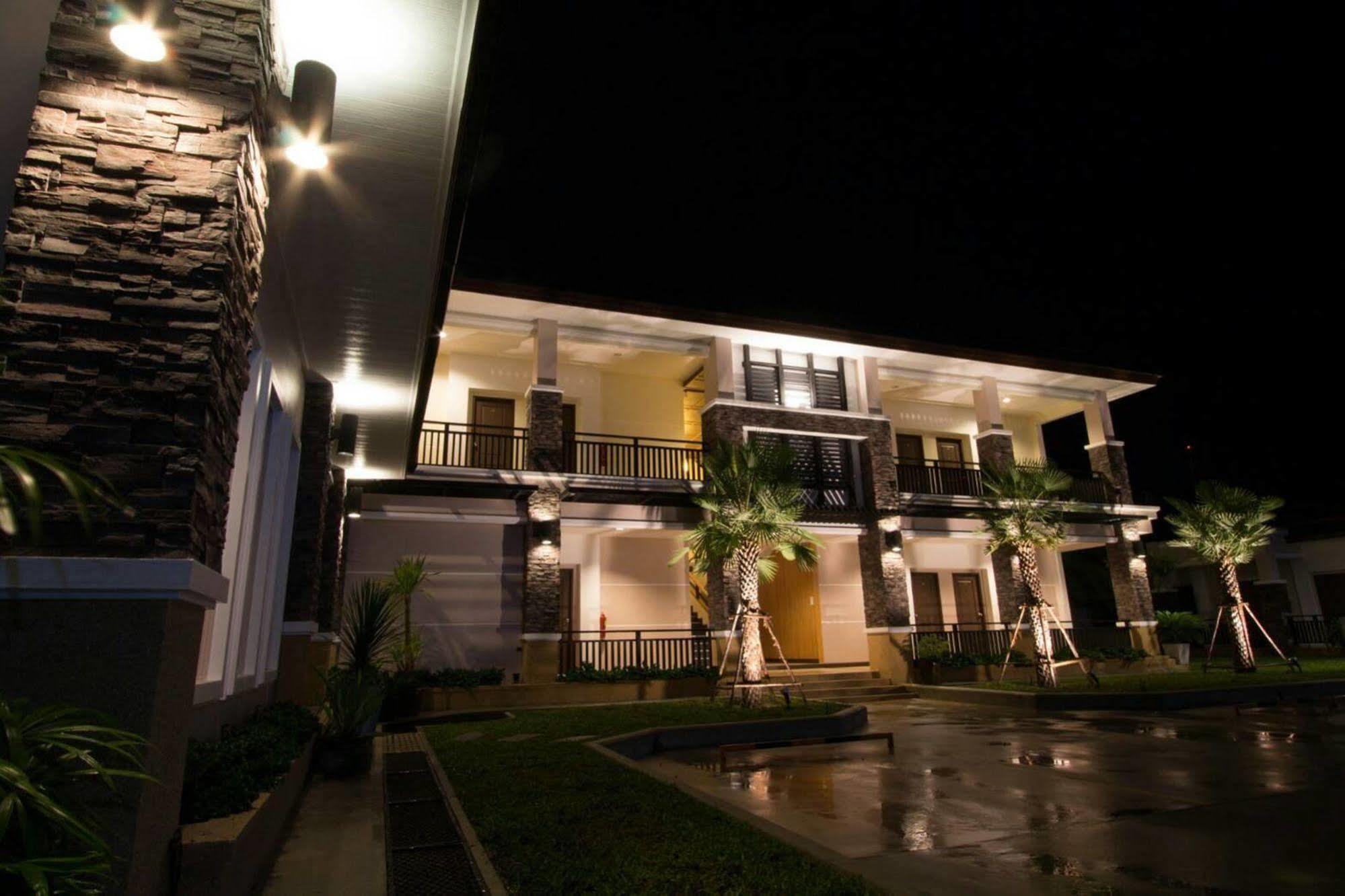 Fortune Surin Hotel Exterior foto